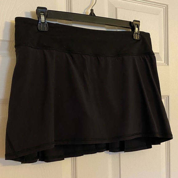 NWOT Lululemon Pace Setter Skirt - Picture 11 of 14